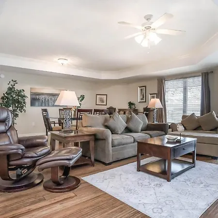 Stylish Oceanview 2 Bedroom Unit - 1603 Royale Palms - Kingston Plantation Condo